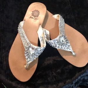 Yellow box rhinestone sandal in size 7 1/2